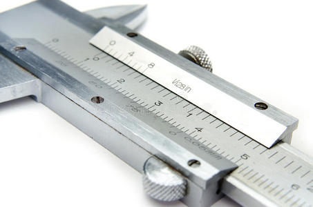 精工細(xì)作 卡尺與發(fā)夾的量具美學(xué)